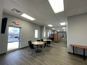 2701 SE Otis Corley Dr, Bentonville, AR to rent Building Photo- Image 2 of 8