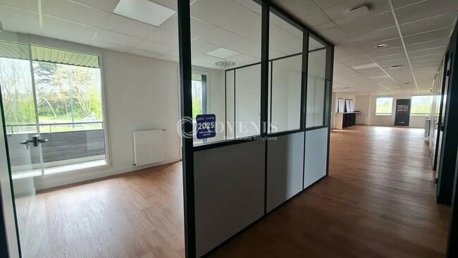 Vente Bureaux 304 m²