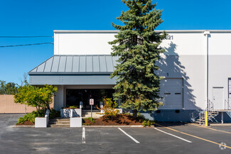 More details for 2321 NE Argyle St, Portland, OR - Industrial for Rent