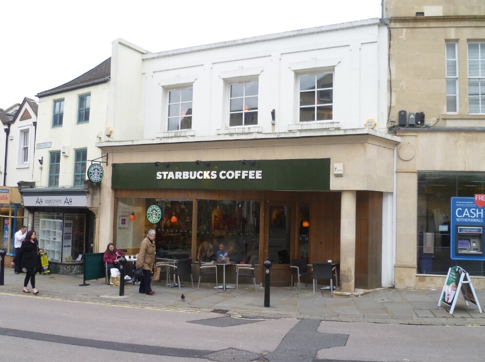 51-52 Market Pl, Chippenham for sale Primary Photo- Image 1 of 1