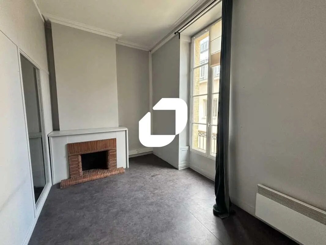 Office in Bordeaux to rent Interior Photo- Image 1 of 11