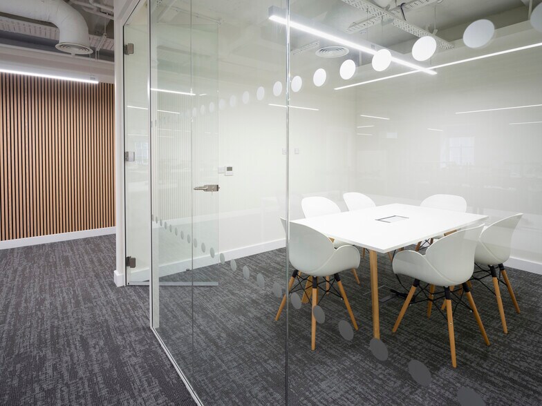 220 St. Vincent St, Glasgow to rent - Interior Photo - Image 3 of 11