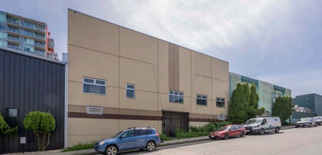 920 & 932 Cordova Street portfolio of 2 properties for sale on LoopNet.co.uk - Building Photo - Image 2 of 4