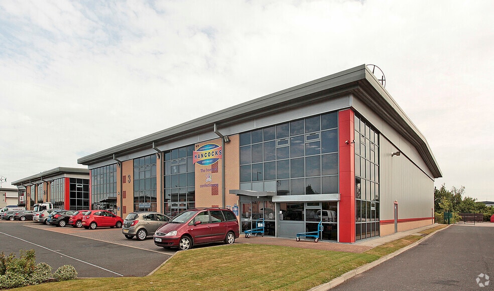 Vesty Rd, Bootle to rent - Building Photo - Image 2 of 4