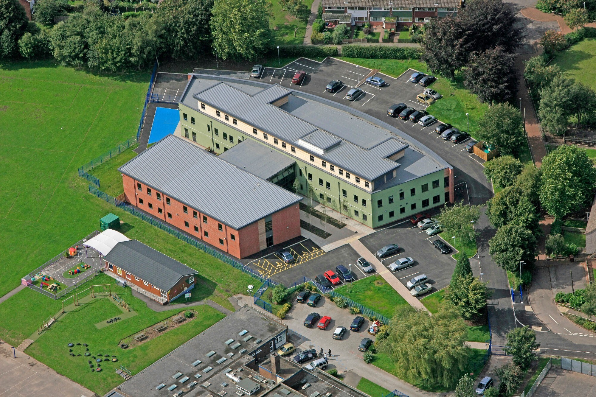 Lovett Ct, Rugeley for sale Primary Photo- Image 1 of 1