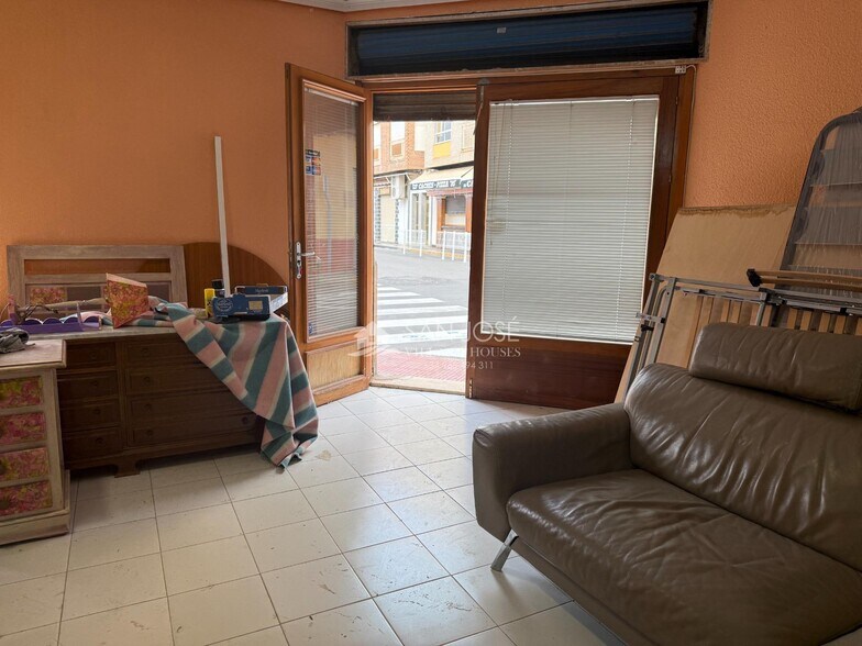 Carrer Maestro Ramis, 66, Novelda, Alicante for sale - Interior Photo - Image 2 of 5