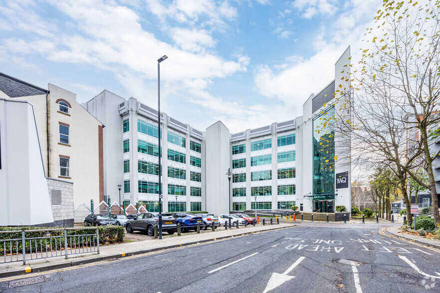 1 Whitehall Quay, Leeds for sale - Primary Photo - Image 1 of 1