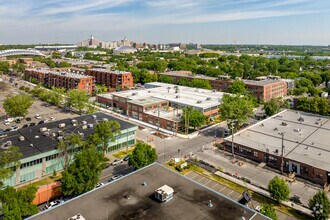 2260 Av Aird, Montréal, QC - aerial  map view - Image1