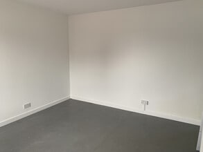 20-24 Townfoot, Dreghorn for rent Interior Photo- Image 2 of 4