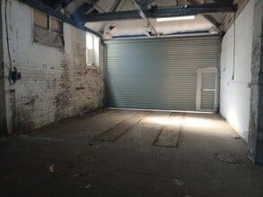 Bryer St, Dewsbury to rent Interior Photo- Image 2 of 2