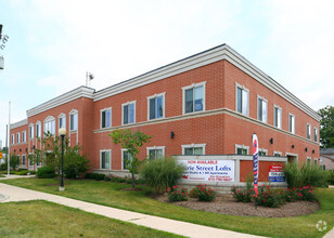 204 E Prairie, Marengo, IL for rent Building Photo- Image 1 of 4