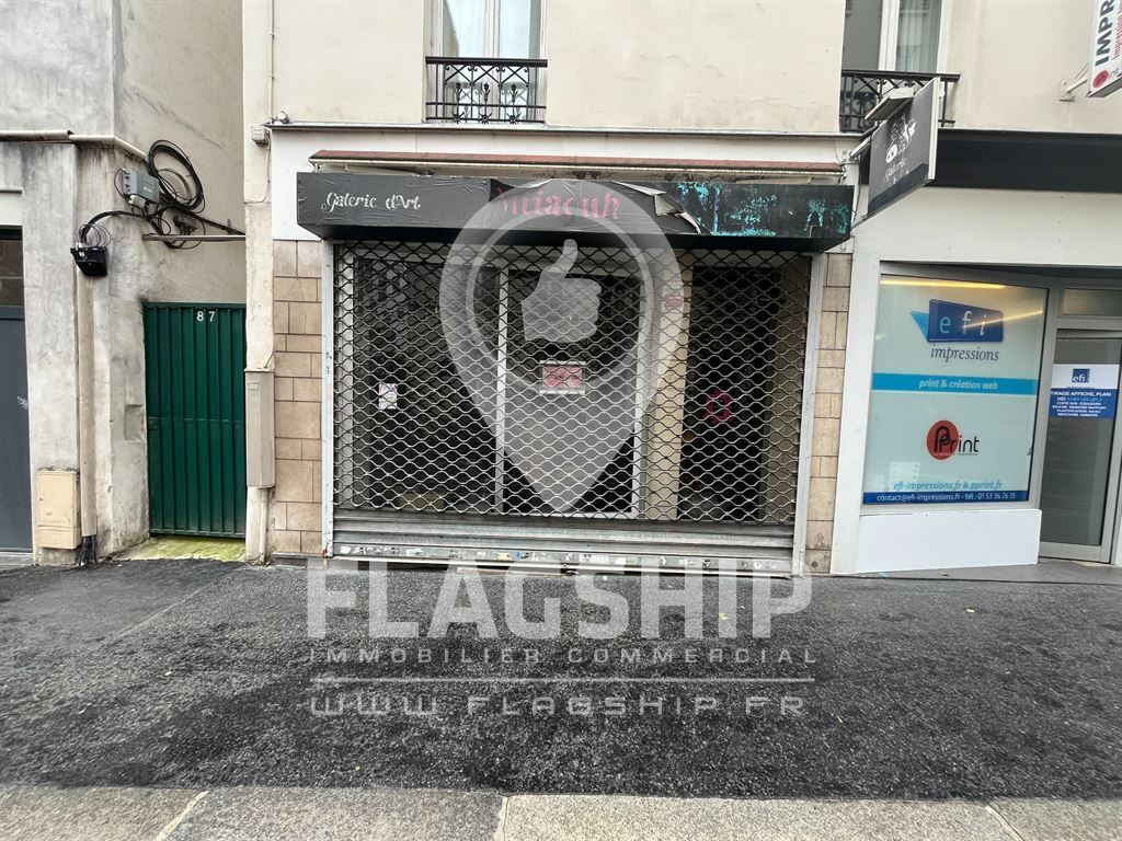 Retail in Paris for sale Building Photo- Image 1 of 7