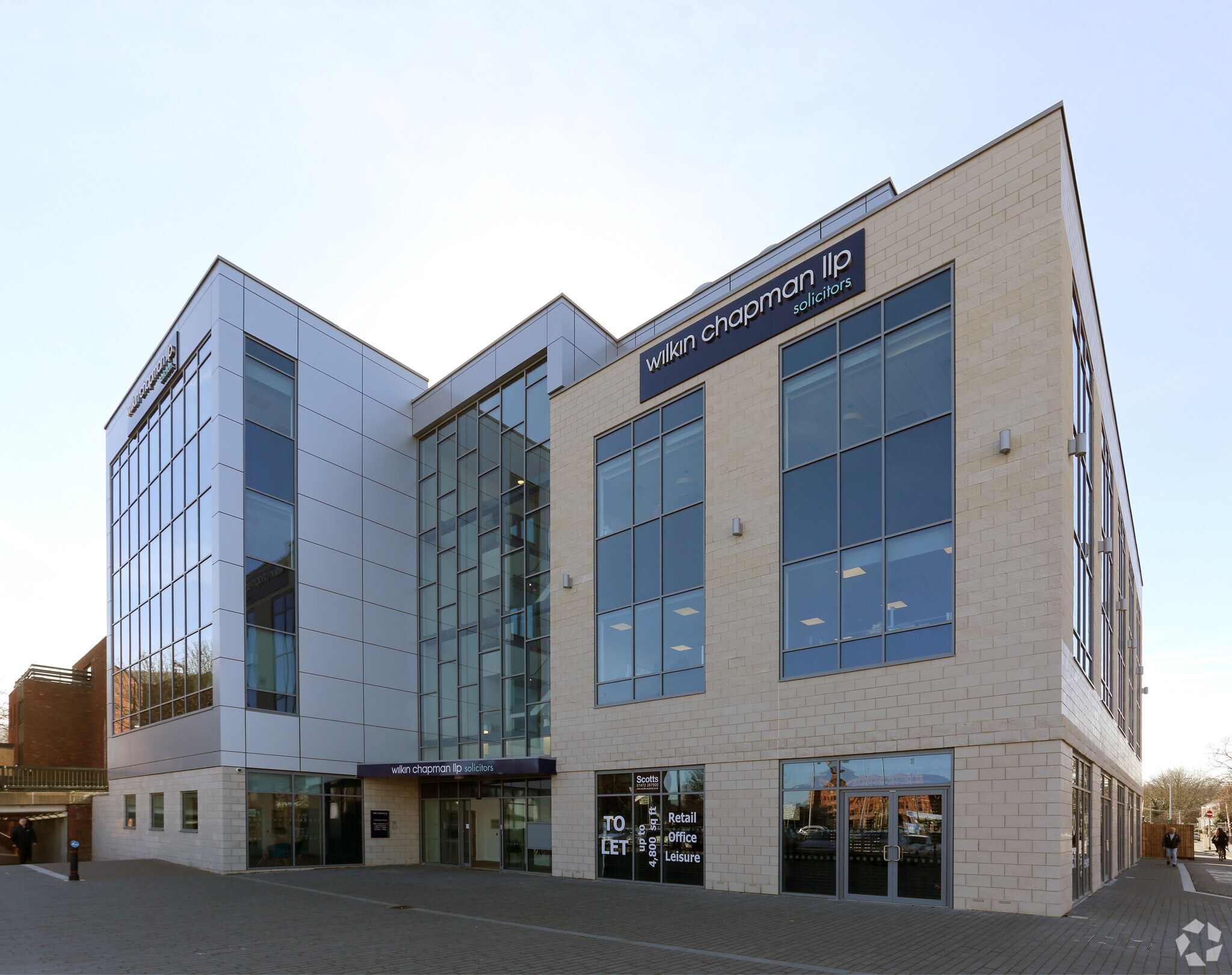 26 Chantry Ln, Grimsby for sale Primary Photo- Image 1 of 1