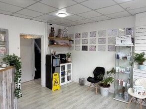 343 Woodstock Rd, Belfast to rent Interior Photo- Image 1 of 4