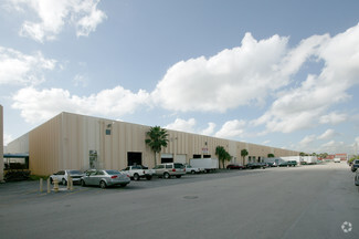 More details for 9304-9384 NW 102nd St, Miami, FL - Industrial for Rent