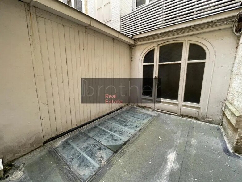 Office in Bordeaux to rent - Interior Photo - Image 3 of 8