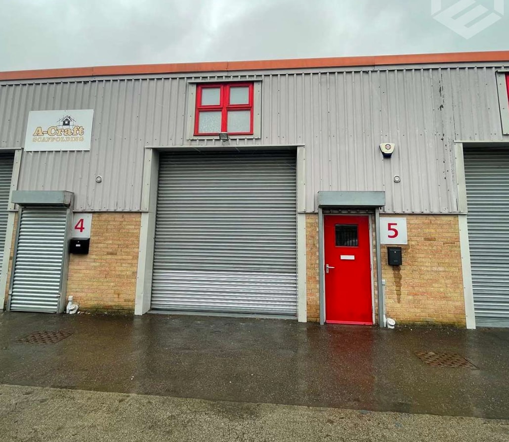 Dukeries Way, Worksop to rent Building Photo- Image 1 of 2