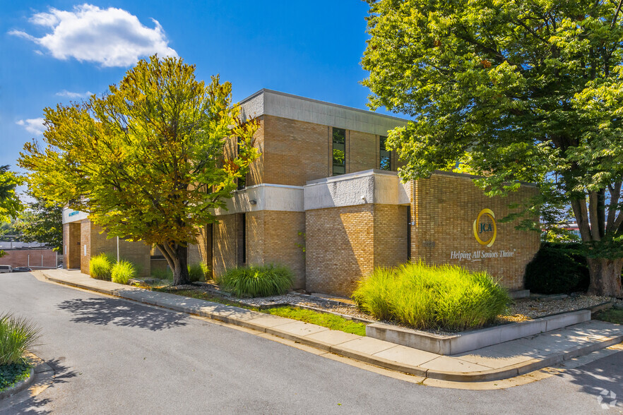 12320 Parklawn Dr, Rockville, MD for sale - Building Photo - Image 1 of 1