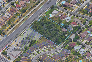 1050 Burnhamthorpe Rd E, Mississauga, ON - aerial  map view - Image1