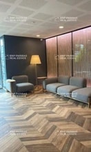 Office in Lyon to rent Interior Photo- Image 2 of 14