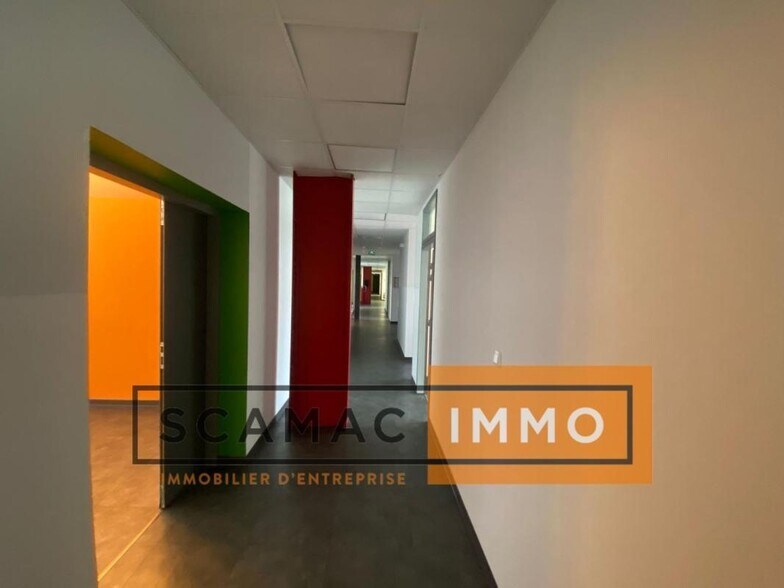 Office in Marseille to rent - Interior Photo - Image 3 of 10