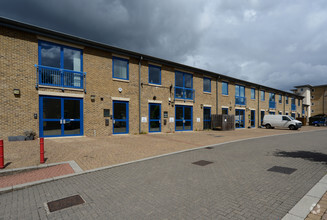 Gateway Mews, London for sale Primary Photo- Image 1 of 1