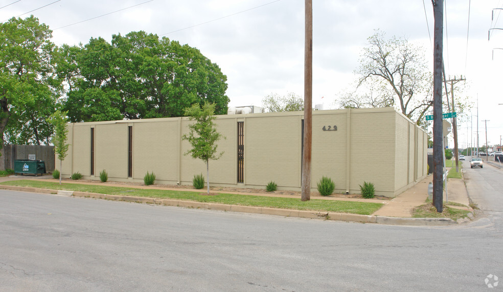 429 S Ballinger St, Fort Worth, TX for sale - Building Photo - Image 1 of 1