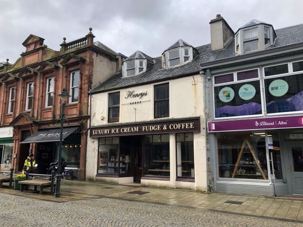 17-19 High St, Fort William for sale - Primary Photo - Image 1 of 1