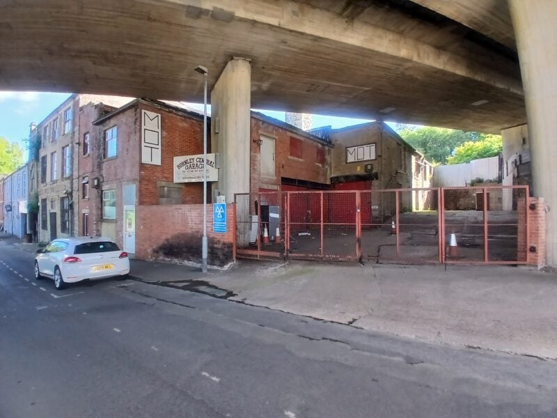 9 Stanley St, Burnley for sale Primary Photo- Image 1 of 6