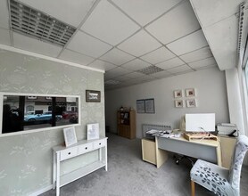 150 Station Rd, West Moors to rent Interior Photo- Image 2 of 2