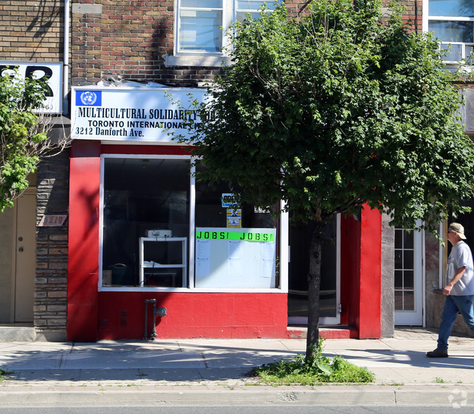 3212 Danforth Ave, Toronto, ON for sale - Building Photo - Image 3 of 23