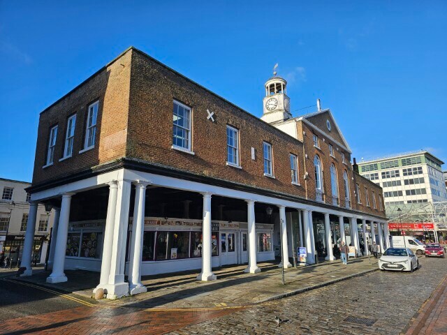 More details for High St, Uxbridge - Office to Rent
