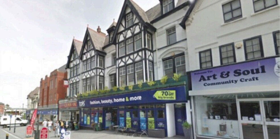 26-28 Station Rd, Colwyn Bay for sale - Primary Photo - Image 1 of 1