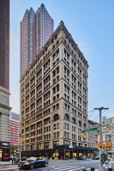 305 Broadway, New York, NY for sale - Primary Photo - Image 1 of 1