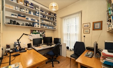 42 Clarendon St, Londonderry to rent Interior Photo- Image 2 of 6