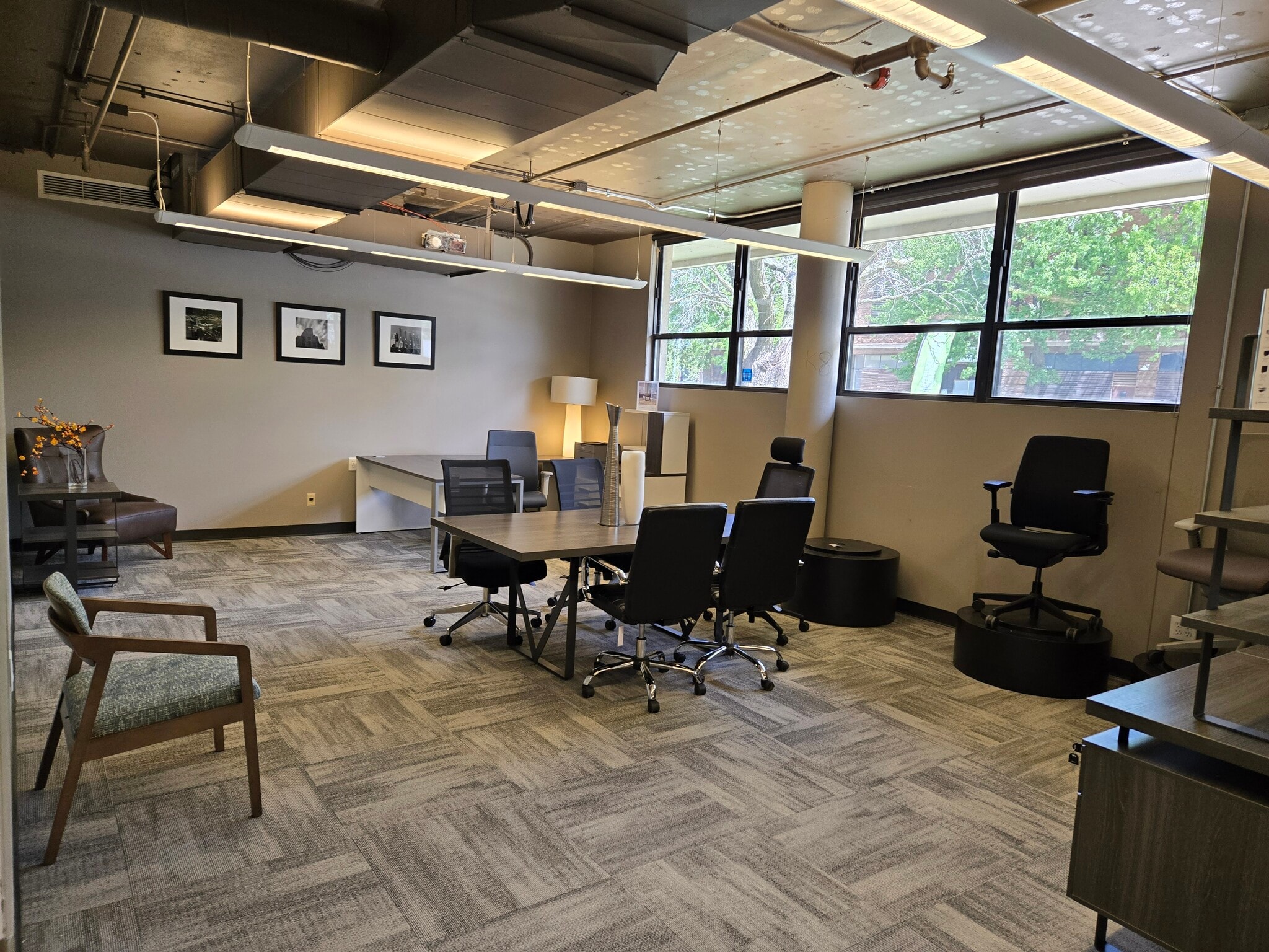 3122 Gillham Plz, Kansas City, MO to rent Interior Photo- Image 1 of 2