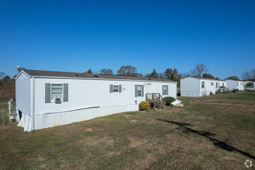 3237 Highway 92, Gray Court, SC for sale - Building Photo - Image 2 of 22