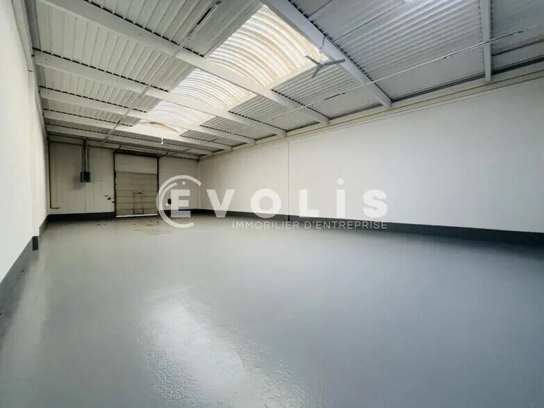 Light Industrial in Bonneuil-sur-Marne to rent - Interior Photo - Image 3 of 14