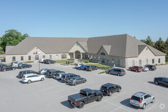 9130 W Loomis Rd, Franklin, WI for rent Building Photo- Image 1 of 5