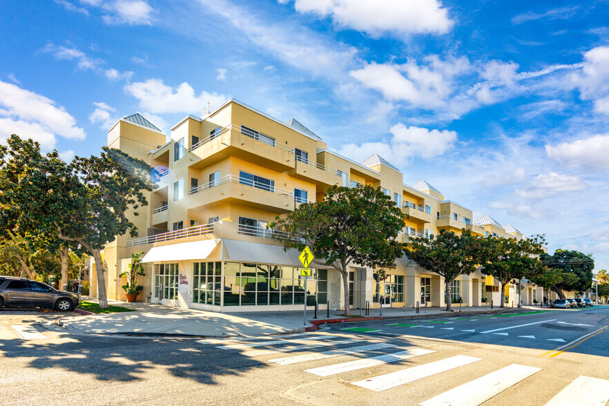 920-934 Broadway, Santa Monica, CA for rent - Building Photo - Image 1 of 7