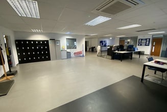 Annie Reed Rd, Beverley to rent Interior Photo- Image 2 of 2