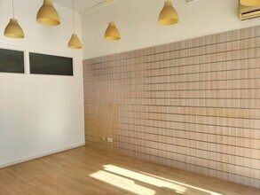 Retail in Sant Pere de Ribes, Barcelona to rent Interior Photo- Image 2 of 4