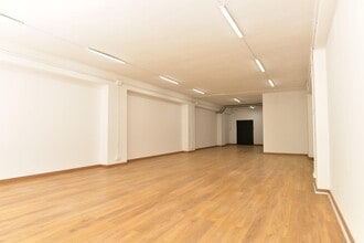 Carrer de Zamora, 46, Barcelona, Barcelona to rent Interior Photo- Image 1 of 14