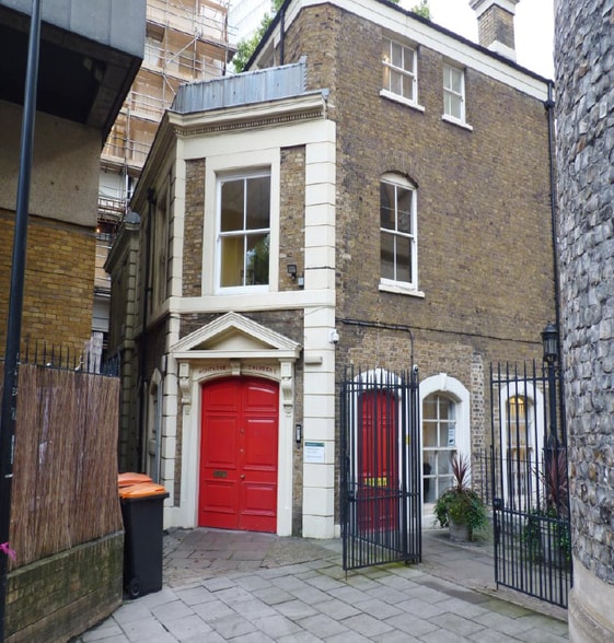 Montague Clos, London for sale - Building Photo - Image 1 of 1
