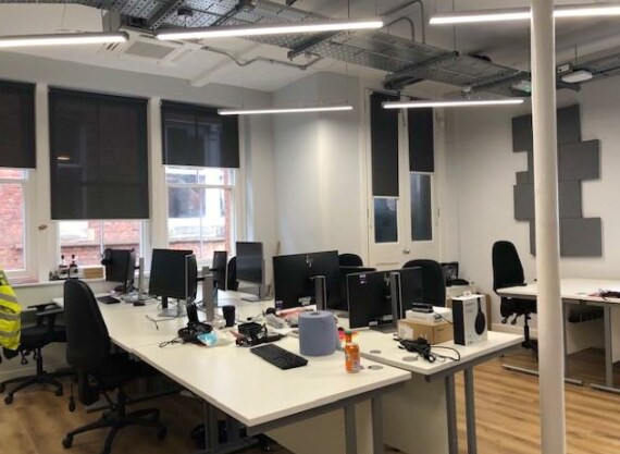 21 Newton St, Manchester to rent - Interior Photo - Image 2 of 4