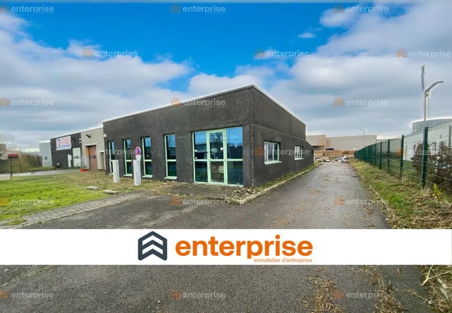 Location Local d'activités 100 m² à 570 m²