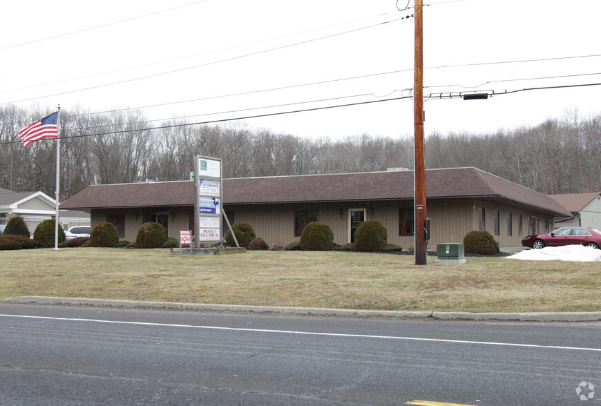 216 Rt-299, Highland, NY for rent - Primary Photo - Image 1 of 2