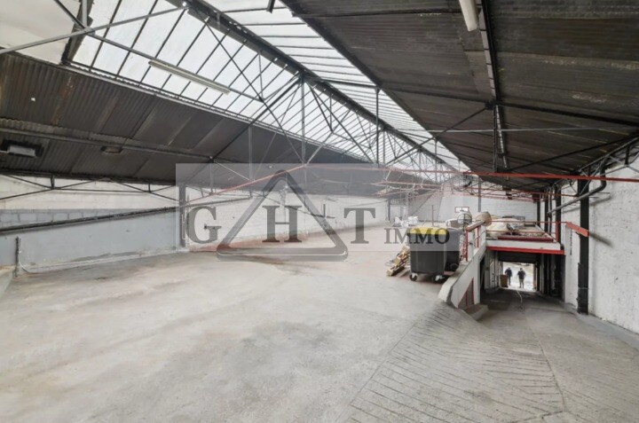 Industrial in Gentilly for sale - Interior Photo - Image 1 of 3