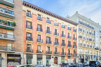 Calle de la Colegiata, 4, Madrid, Madrid for sale Primary Photo- Image 1 of 3