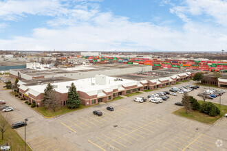 1825-1865 Ave 32nd, Montréal, QC - AERIAL  map view